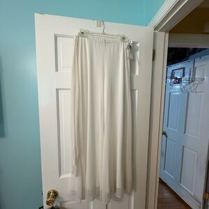 Elegant White Wide-Leg Pants